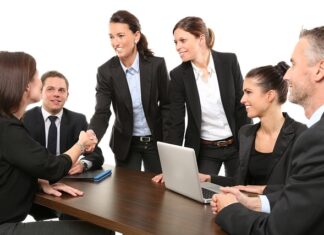 Jak powinna wyglądać umowa?