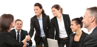 Kto może zawierać umowy?