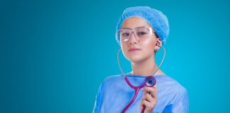 Kiedy karetka zabiera do szpitala psychiatrycznego?