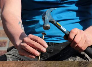 Jaki otwór pod śrubę M8? Jaki otwór pod śrubę M8?