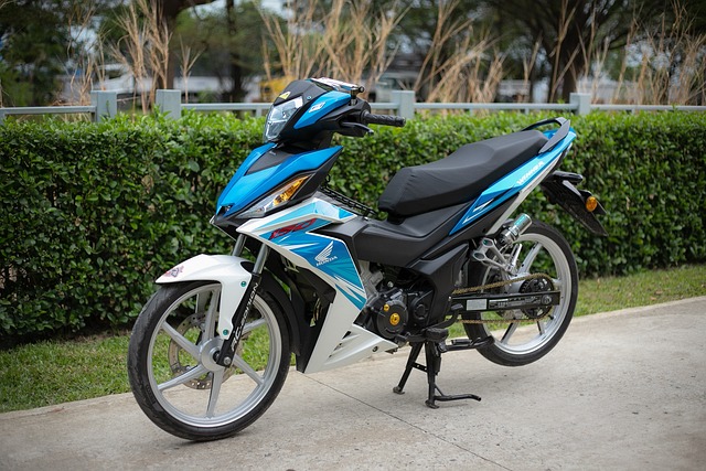 Czy po wymianie łącznika stabilizatora trzeba ustawić zbieżność? Czy po wymianie łącznika stabilizatora trzeba ustawić zbieżność?